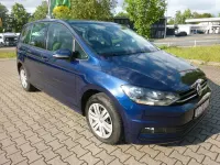 Gebraucht VW Touran Highline 150 PS (110 kW) 2019 Blau Van / Kleinbus