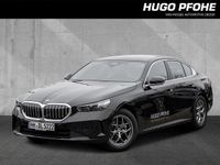 Gebraucht BMW 520 Sport Line 208 PS (152 kW) 2024 Saphirschwarz Limousine