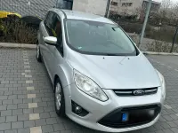 Używany Ford Grand C-Max 140 KM (102 kW) 2012 Srebrny Minivan