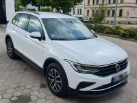 Gebraucht VW Tiguan Life 150 PS (110 kW) 2023 Weiß SUV