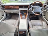Gebraucht Jaguar XJ Executive 211 PS (155 kW) 1996 Blau Limousine