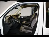 Gebraucht VW Multivan Generation Six 150 PS (110 kW) 2022 Weiß Van / Kleinbus
