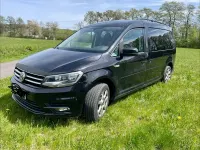 Usado VW Caddy 125 HP (91 kW) 2016 Preto Monovolume