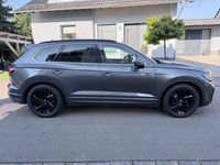 Gebraucht VW Touareg Elegance 286 PS (210 kW) 2023 Grau SUV
