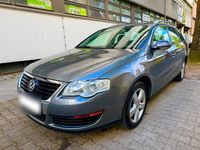 Gebraucht VW Passat 116 PS (85 kW) 2007 Grau Kombi