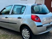 gebraucht Renault Clio III 1.6