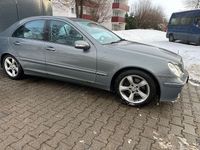 Gebraucht Mercedes C230 Avantgarde 192 PS (141 kW) 2005 Blau Limousine