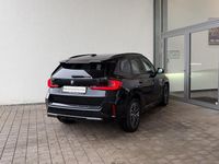 Gebraucht BMW X1 M Sport 204 PS (150 kW) 2022 Saphirschwarz (metallic) SUV