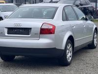Gebraucht Audi A4 131 PS (96 kW) 2001 Grau Limousine