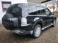 Gebraucht Mitsubishi Pajero 170 PS (125 kW) 2008 Schwarz SUV