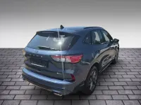Gebraucht Ford Kuga ST-Line 224 PS (164 kW) 2021 Blau / chroma blau SUV