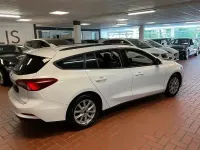 Usata Ford Focus 120 CV (88 kW) 2022 Bianco Station wagon