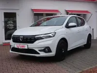 Gebraucht Dacia Sandero Comfort 67 PS (49 kW) 2021 Weiß Kleinwagen