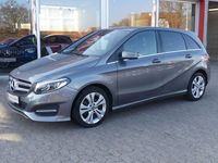 Gebraucht Mercedes B180 122 PS (89 kW) 2018 Mountaingrau Van / Kleinbus