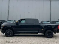 Neu Dodge Ram Limited 426 PS (313 kW) 2025 Schwarz Pickup