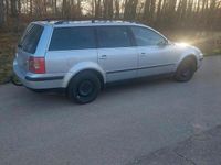 Gebraucht VW Passat 101 PS (74 kW) 2001 Silber Kombi