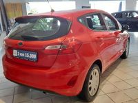Gebraucht Ford Fiesta 101 PS (74 kW) 2018 Rot Kleinwagen