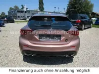 Gebraucht Infiniti Q30 335 PS (246 kW) 2017 Braun Limousine