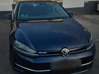 Gebraucht VW Golf VII 131 PS (96 kW) 2018 Blau Limousine