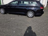Gebraucht VW Passat Comfortline 150 PS (110 kW) 2018 Schwarz Kombi