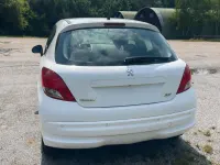 Gebraucht Peugeot 207 90 PS (66 kW) 2012 Weiß Coupé