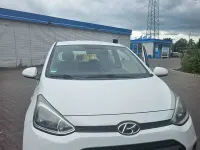 Gebraucht Hyundai i10 69 PS (50 kW) 2014 Weiß Kleinwagen
