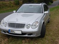 Gebraucht Mercedes E220 Elegance 150 PS (110 kW) 2006 Silber metallic Kombi