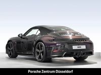 Neu Porsche 992 541 PS (397 kW) 2026 Violett Cabrio