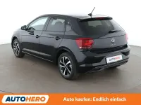Gebraucht VW Polo Highline 95 PS (69 kW) 2021 Deep black Kleinwagen