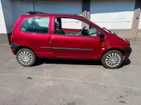 Gebraucht Renault Twingo 58 PS (42 kW) 2006 Rot Kleinwagen