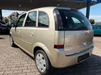 Gebraucht Opel Meriva Edition 105 PS (77 kW) 2009 Gold Van / Kleinbus
