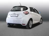Gebraucht Renault Zoe 50 kW (69 PS) 2022 Gletscherweiss Kleinwagen