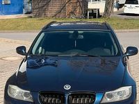 Gebraucht BMW 320 220 PS (161 kW) 2010 Blau Kombi