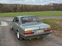 Gebraucht BMW 528 184 PS (135 kW) 1983 Grün Limousine