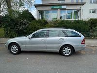 Second-hand Mercedes C220 150 CP (110 kW) 2001 Argintiu Break