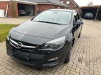 Gebraucht Opel Astra Edition 136 PS (100 kW) 2015 Schwarz Kombi
