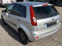 Gebraucht Ford Fiesta 80 PS (58 kW) 2007 Kleinwagen