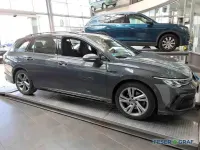 Gebraucht VW Golf VIII R-line 150 PS (110 kW) 2023 Grau Kombi