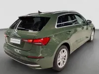 Gebraucht Audi A3 Advanced Plus 116 PS (85 kW) 2025 Distriktgrün metallic Limousine