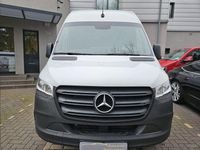 Używany Mercedes Sprinter 170 KM (125 kW) 2023 Biały Van