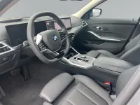 Gebraucht BMW 318 Sport Line 156 PS (114 kW) 2024 Grau Kombi