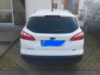 Używany Ford Focus Titanium 150 KM (110 kW) 2014 Biały Kombi