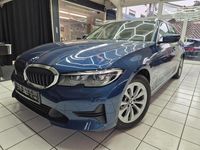 Gebraucht BMW 318 Advantage 150 PS (110 kW) 2021 Blau Kombi