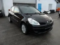 Używany Renault Clio III Authentique 65 KM (47 kW) 2007 Czarny Sedan/Limuzyna