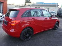 Gebraucht Mercedes B180 156 PS (114 kW) 2015 Van / Kleinbus