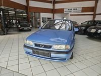 Gebraucht Opel Vectra 82 PS (60 kW) 1993 Blau Limousine