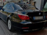 Second-hand BMW 530 272 CP (200 kW) 2007 Negru Berlinǎ
