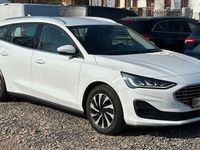 Gebraucht Ford Focus Titanium 116 PS (85 kW) 2023 Weiß Kombi