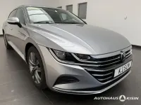 Gebraucht VW Arteon Elegance 150 PS (110 kW) 2024 Pyritsilber metallic Kombi