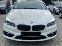 Gebraucht BMW 218 Active Tourer 136 PS (100 kW) 2016 Weiß Van / Kleinbus